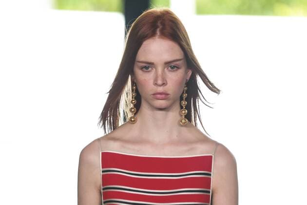 Oct. 21, 2015 - Sao Paulo, Brazil - A model presents creations of Reinaldo Lourenco during the 2016 Winter collection of the Sao Paulo Fashion Week. Sao Paulo Brazil - ZUMAp133