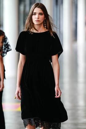 Oct. 21, 2015 - Sao Paulo, Brazil - A model presents the creation of Reinaldo LourenÃßo during the 2016 Winter collection of the Sao Paulo Fashion Week. Sao Paulo Brazil - ZUMAp133