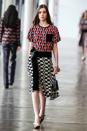 Oct. 21, 2015 - Sao Paulo, Brazil - A model presents the creation of Reinaldo LourenÃßo during the 2016 Winter collection of the Sao Paulo Fashion Week. Sao Paulo Brazil - ZUMAp133