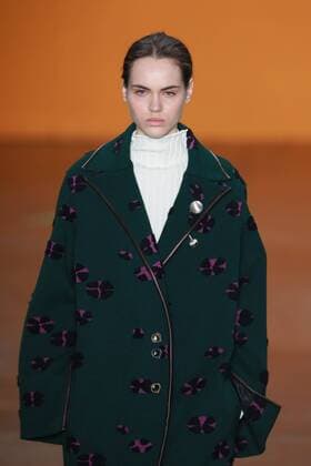 Oct. 21, 2015 - Sao Paulo, Brazil - A model presents creation of Coven during the 2016 Winter collection of the Sao Paulo Fashion Week. Sao Paulo Brazil - ZUMAp133