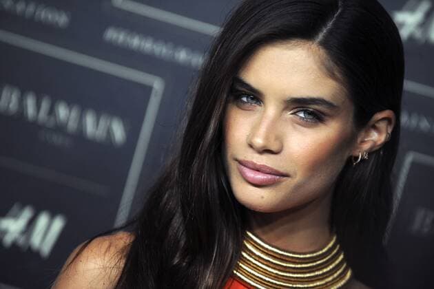 Sara Sampaio bei der Balmain x H&M Collection Fashion Show im 23 Wall Street. New York, 20.10.2015 Foto:xD.xVanxTinex xFuturexImage