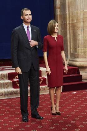 Oct. 23, 2015 - Oviedo, Principado de Asturias, Spain - King Felipe VI of Spain, Queen Letizia of Spain attended an audience with Princesa de Asturias Awards 2015 winners at the Reconquista Hotel on October 23, 2015 in Oviedo, Spain. Oviedo Spain  - ZUMAg15_