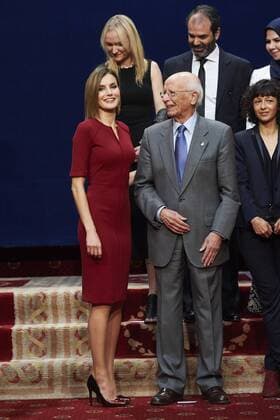 Oct. 23, 2015 - Oviedo, Principado de Asturias, Spain - Queen Letizia of Spain attended an audience with Princesa de Asturias Awards 2015 winners at the Reconquista Hotel on October 23, 2015 in Oviedo, Spain. Oviedo Spain  - ZUMAg15_