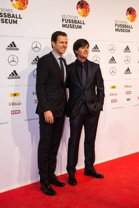 GER, Gala Deutsches Fussball Museum 23.10.2015, Deutsches Fussball Museum, Dortmund im Bild Oliver Bierhoff (Manager Deutsche Nationalmannschaft) mit Joachim Löw (Bundestrainer) nordphotoxRauch
