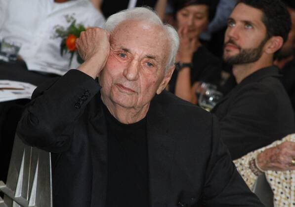Frank Gehry FRANK GEHRY RECEIVES HENRY AWARD Los Angeles  Patrick Rideaux PicturePerfect
