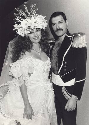 IMAGO ICONS: Freddie Mercury JANE SEYMOUR Freddie Mercury. - ZUMAg49