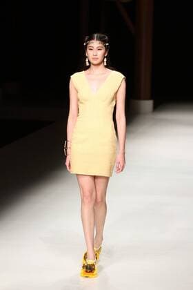 BEIJING, CHINA - OCTOBER 26: (CHINA OUT) A model showcases designs on the runway at Qing s Zheng Qinger Collection during the Mercedes-Benz China Fashion Week Spring Summer 2016 at Beijing Hotel on October 26, 2015 in Beijing, China.  CFP474944507