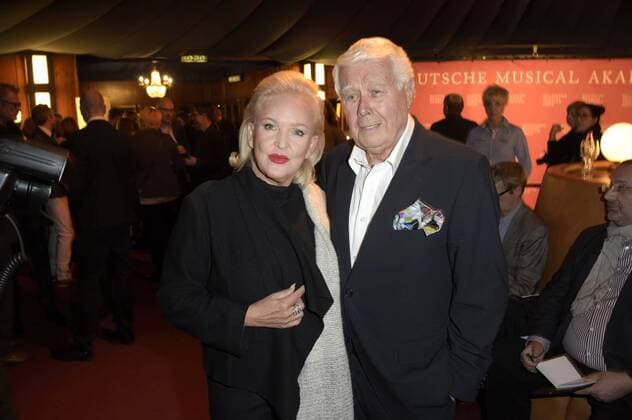 Angelika Milster und Peter Weck bei der Verleihung des Deutschen Musical Theater Preises 2015 im TIPI am Kanzleramt. Berlin, 26.10.2015 Foto:xFredericx xFuturexImage