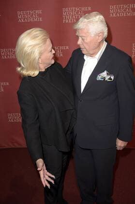 Angelika Milster und Peter Weck bei der Verleihung des Deutschen Musical Theater Preises 2015 im TIPI am Kanzleramt. Berlin, 26.10.2015 Foto:xFredericx xFuturexImage
