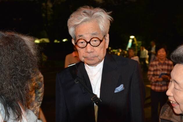 June 12, 2014 - Tokyo, Japan - Japanese Nobel literature prize winner Kenzaburo Oe makes a speech at National signature, presentation meeting not to let you fight in Tokyo June 12, 2014.  - ZUMAn23