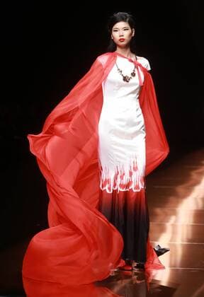 BEIJING, CHINA - OCTOBER 28: (CHINA OUT) A model showcases designs on the runway at Silk Road Star Cheng Yingfen Collection during the Mercedes-Benz China Fashion Week Spring Summer 2016 at Beijing Hotel on October 28, 2015 in Beijing, China.  CFP475064604