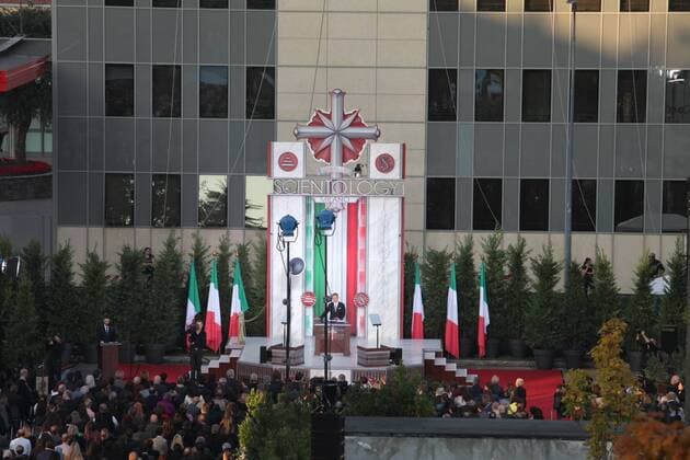 Mailand, Italien - Einweihung des neuen Gebäudes der Scientology Kirche - David Miscavige  0