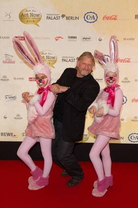 Frank Kessler - Verleihung des Act Now Jugend Award im Friedrichstadt-Palast Berlin am 02.11.2015. Verleihung Act Now Jugend Award