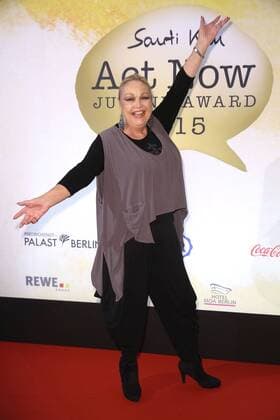 Barbara Schöne beim Act Now Jugend Award am 2.11.2015 in Berlin Act Now Jugend Award am 2.11.2015 in Berlin, 2015 