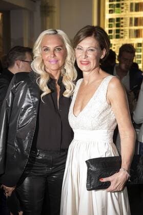 Natascha Ochsenknecht und Eva Lutz beim Act Now Jugend Award 2015 im Friedrichstadt-Palast. Berlin, 02.11.2015 Foto:xFredericx xFuturexImage