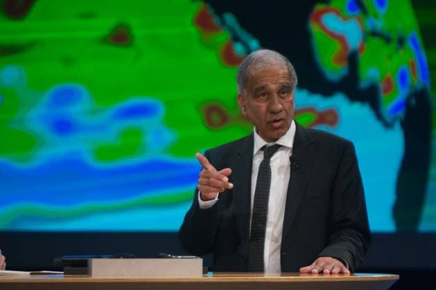 DEU, Deutschland, Nordrhein-Westfalen, Essen, 08.11.2015: Deutsche Bundesstiftung Umwelt Deutscher Umweltpreis Festakt Professor Dr. Mojib Latif, Geomar Helmholtz-Zentrum für Ozeanforschung Kiel