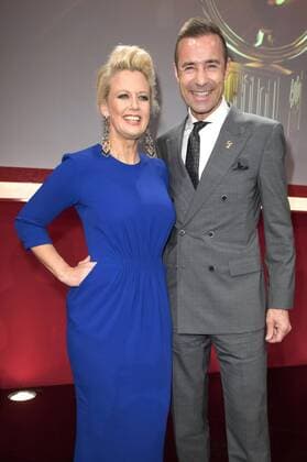 Barbara Schöneberger und Kai Pflaume bei der Verleihung des Goldenen Lenkrads 2015 im Berliner Axel-Springer-Haus. Berlin, 10.11.2015 Foto:xFredericx xFuturexImage