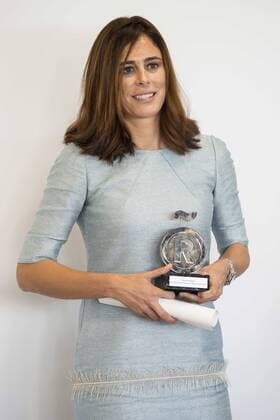 Edurne Pasaban during the 6th edition of the collecting badges to the new ambassadors fees Marca España in his 6th edition at BBVA City in Madrid, November 12, 2015.  (20151112050) Spanisches Königspaar bei Preisverleihung in Madrid
