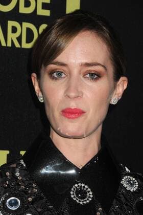 17 November 2015 - West Hollywood, California - Emily Blunt. Hollywood Foreign Press Association and InStyle Celebrate The 2016 Golden Globe Award Season held at Ysabel.  ByronxPurvis AdMedia