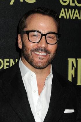 17 November 2015 - West Hollywood, California - Jeremy Piven. Hollywood Foreign Press Association and InStyle Celebrate The 2016 Golden Globe Award Season held at Ysabel.  ByronxPurvis AdMedia