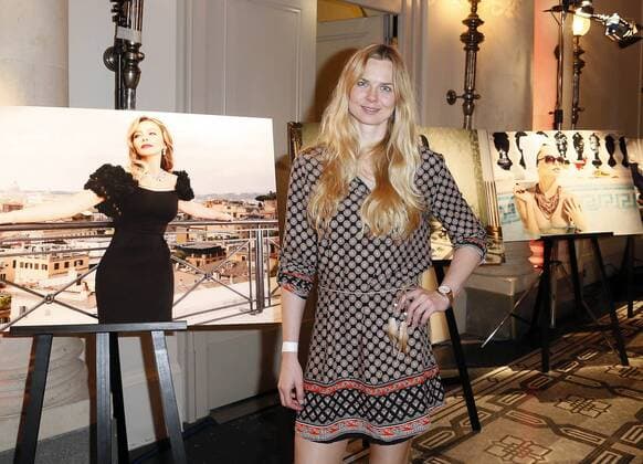 Britta Steffen bei der Exclusiven Vernissage des LAMBERTZ FINE ART Kalenders 2016 - La Dolce Vita im Hotel de Rome, Berlin. 17.11.2015