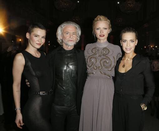 Elisabeth Ehrlich , Dr. HErmann Buehlbecker, Franziska KInuppe, Lara Isabelle Rentinck, bei der Exclusiven Vernissage des LAMBERTZ FINE ART Kalenders 2016 - La Dolce Vita im Hotel de Rome, Berlin. 17.11.2015