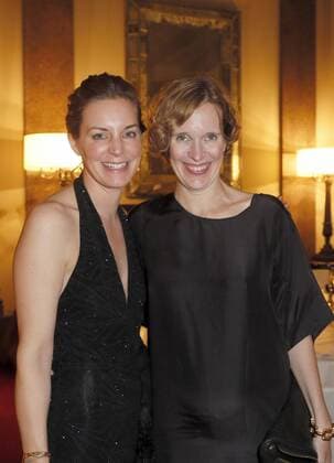 Andrea Schrabe, Lisa Bosse bei der Exclusiven Vernissage des LAMBERTZ FINE ART Kalenders 2016 - La Dolce Vita im Hotel de Rome, Berlin. 17.11.2015
