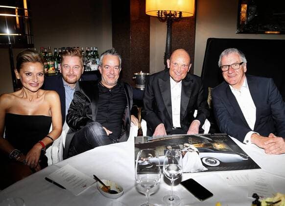 Diana Dizdarevic, Peter Esser, Torsten Toeller, Ralf Fritzsche, Wilhelm Weischer bei der Exclusiven Vernissage des LAMBERTZ FINE ART Kalenders 2016 - La Dolce Vita im Hotel de Rome, Berlin. 17.11.2015