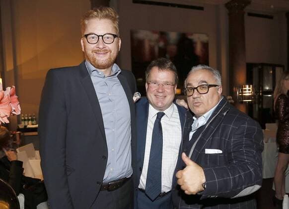 Peter Esser, Ufuk Sevinc, Michael Widell bei der Exclusiven Vernissage des LAMBERTZ FINE ART Kalenders 2016 - La Dolce Vita im Hotel de Rome, Berlin. 17.11.2015
