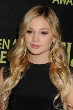 17 November 2015 - West Hollywood, California - Olivia Holt. Hollywood Foreign Press Association and InStyle Celebrate The 2016 Golden Globe Award Season held at Ysabel.  ByronxPurvis AdMedia