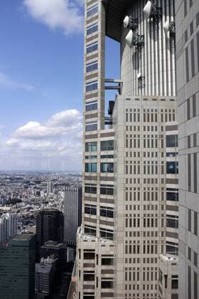 Sightseeing Tokio - Tokyo Metropolitan Government Building Rathaus in Shinjuku. Tokio, 14.09.2015 Foto:xP.xSkupinx xFuturexImage