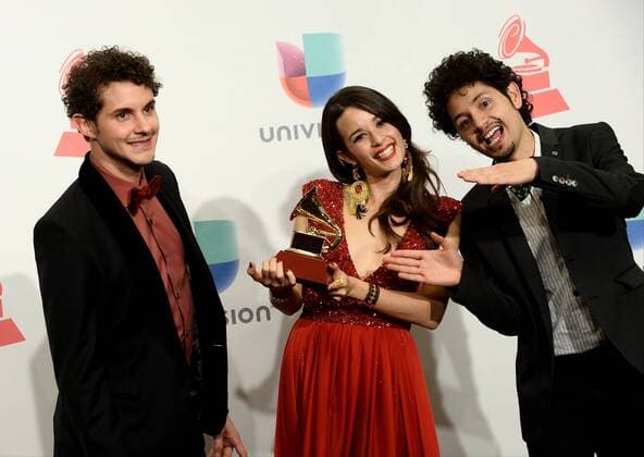 Monsieur Perine poses in the pressroom with the Best New Artist Award during the 16th Annual Latin Grammy Awards at the MGM Grand Garden Arena in Las Vegas, Nevada on November 19, 2015.  LAV20151119597 JIMxRUYMEN