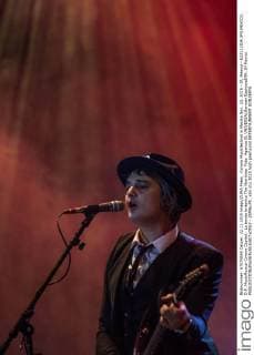 Corona Musikfestival in Mexiko Nov. 22, 2015 - Df, Mexico - E22111504.JPG.MEXICO, D.F. MusicMusica-Corona Capital.- La banda britanica The libertines Foto: Agencia EL UNIVERSALGerman EspinosaJMA. Df Mexico  - ZUMAu78_
