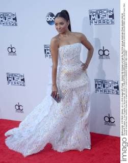 Actress Kat Graham arrives for the 43rd annual American Music Awards held at Microsoft Theater in Los Angeles on November 22, 2015.  LAP20151122338 JIMxRUYMEN