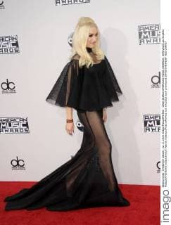 Gwen Stefani AMERICAN MUSIC AWARDS: ARRIVALS Los Angeles  Patrick Rideaux PicturePerfect