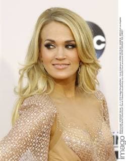 Carrie Underwood AMERICAN MUSIC AWARDS: ARRIVALS Los Angeles  Patrick Rideaux PicturePerfect
