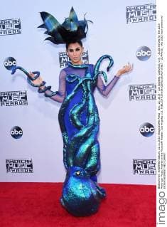 Nov. 22, 2015 - Los Angeles, California, U.S. - ZLala arrives for the 2015 American Music Awards at the Microsoft theater. Los Angeles U.S. - ZUMAo05_