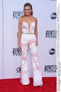 Nov. 22, 2015 - Los Angeles, California, U.S. - Kelsea Ballerini arrives for the 2015 American Music Awards at the Microsoft theater. Los Angeles U.S. - ZUMAo05_