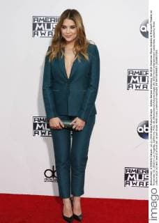 Ashley Benson attending the 2015 American Music Awards at Microsoft Theater on November 22, 2015 in Los Angeles, California. Foto:xD.xBedrosianx xFuturexImage
