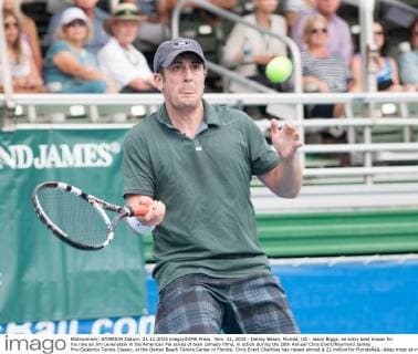 Nov. 21, 2015 - Delray Beach, Florida, US - Jason Biggs, an actor best known for his role as Jim Levenstein in the American Pie series of teen comedy films, in action during the 26th Annual Chris Evert Raymond James Pro-Celebrity Tennis Classic, at the Delray Beach Tennis Center in Florida. Chris Evert Charities has raised almost $ 22 million for FloridaÃ¢â‚¬â„¢s most at-risk children. Delray Beach US - ZUMAd84_