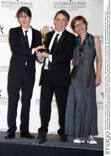 Jean-Pierre Devillers, Pierre Pochart und Helene Badinter bei der Gala zur 43. Verleihung der International Emmy Awards 2015 im New York Hilton Hotel. New York, 23.11.2015 Foto:xD.xVanxTinex xFuturexImage