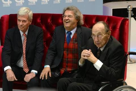 Querdenker-Award 2015 in der BMW Welt in Muenchen. Am Foto: Michael Otto, Helmut Markwort, Hans-Dietrich Genscher