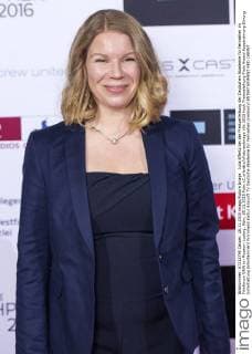 Julia Effertz bei der Preisverleihung der Deutschen Akademie für Fernsehen im Filmforum NRW im Museum Ludwig. Köln, 28.11.2015 Foto:xC.xHardtx xFuturexImage