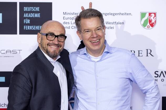Jochen Schweizer und Frank Thelen bei der Preisverleihung der Deutschen Akademie für Fernsehen im Filmforum NRW im Museum Ludwig. Köln, 28.11.2015 Foto:xC.xHardtx xFuturexImage