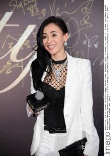 SHANGHAI, CHINA - NOVEMBER 30: (CHINA OUT) Actress Cecilia Cheung attends the Self Best of Beauty Award on November 30, 2015 in Shanghai, China.  CFP476574876