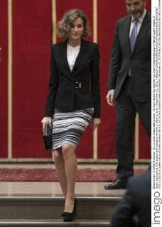 Königin Letizia von Spanien auf einer Preisverleihung in Madrid Queen Letizia of Spain attends the VIII Justice and Disability Awards in Madrid, Spain. December 01, 2015.  (20151201032)