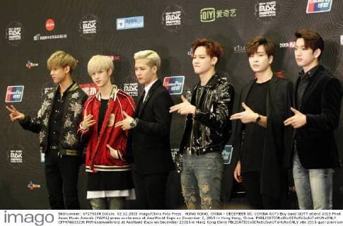 HONG KONG, CHINA - DECEMBER 02: (CHINA OUT) Boy band GOT7 attend 2015 Mnet Asian Music Awards (MAMA) press conference at AsiaWorld-Expo on December 2, 2015 in Hong Kong, China.  CFP476633230