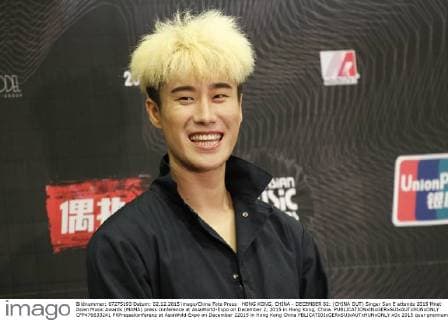 HONG KONG, CHINA - DECEMBER 02: (CHINA OUT) Singer San E attends 2015 Mnet Asian Music Awards (MAMA) press conference at AsiaWorld-Expo on December 2, 2015 in Hong Kong, China.  CFP476633241