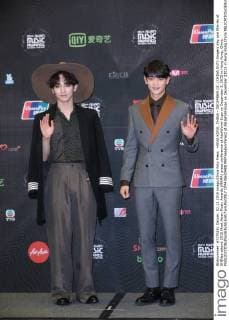 HONG KONG, CHINA - DECEMBER 02: (CHINA OUT) Singers Key and Min-Ho of SHINee attend 2015 Mnet Asian Music Awards (MAMA) press conference at AsiaWorld-Expo on December 2, 2015 in Hong Kong, China.  CFP476633480