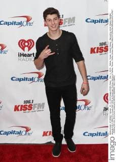 Dec. 1, 2015 - Dallas, Texas, United States - Recording artist Shawn Mendes attends 106.1 KISS FM s Jingle Ball 2015 at American Airlines Center in Dallas, Texas. Dallas United States - ZUMAw109